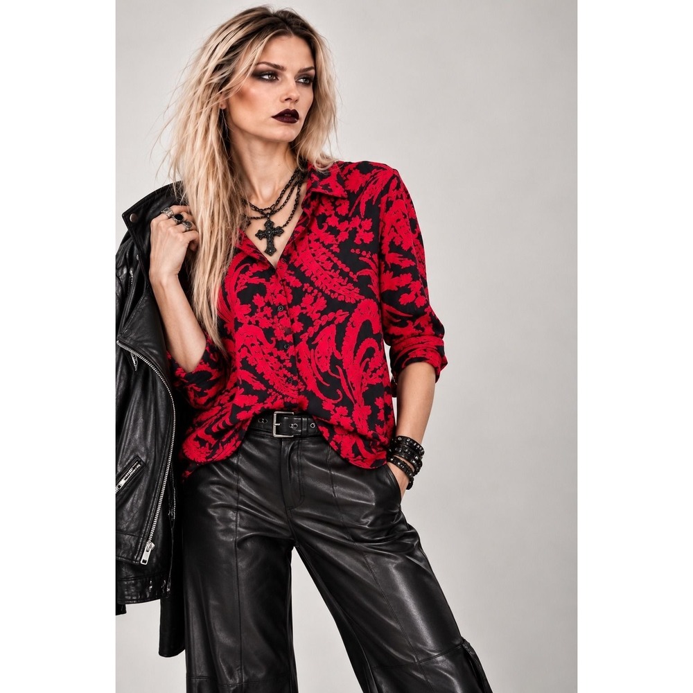Chico's Size 2 Red Black Floral Print Button Front Stretch Shirt
Office Goth-L